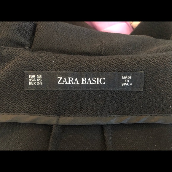 Pearl Zara black mini skirt high waisted - Picture 4 of 4